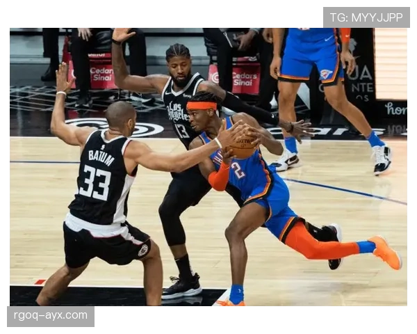 费耶进攻火力全开，关键胜利助球队赛季高光闪耀