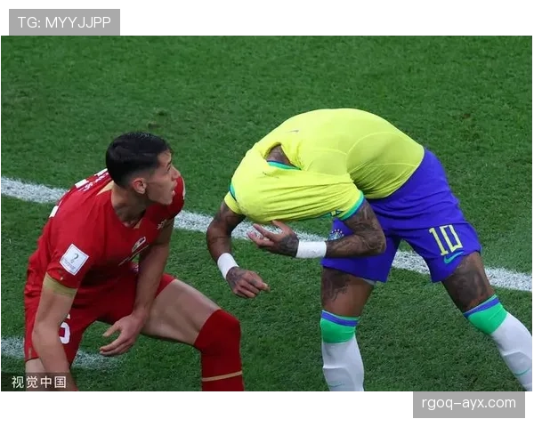 拉拽球衣犯规判罚标准为何易被忽视？裁判尺度全解析