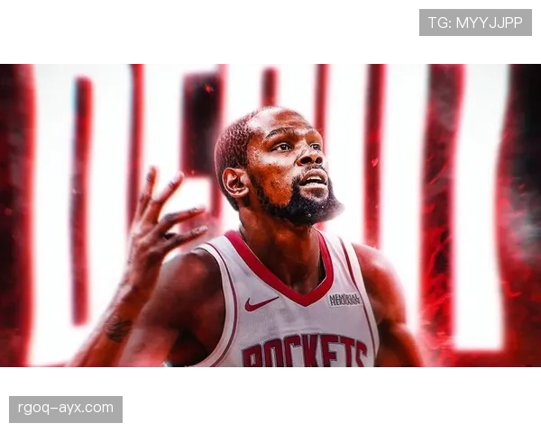 凯文·杜兰特豪车旁边竟然放着一双破拖鞋，这画面我还在消化